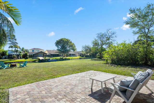 1494 Easthampton Circle, Wellington, FL 33414