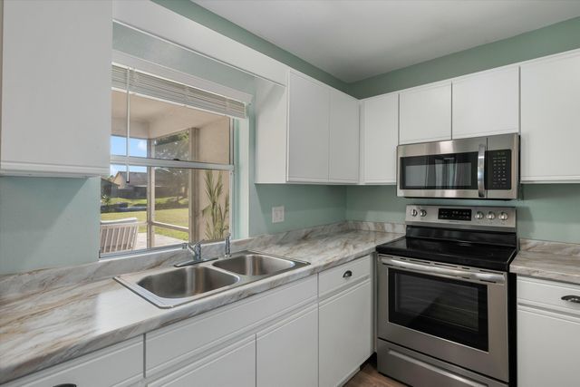 1494 Easthampton Circle, Wellington, FL 33414