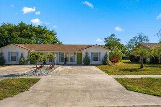 1494 Easthampton Circle, Wellington, FL 33414