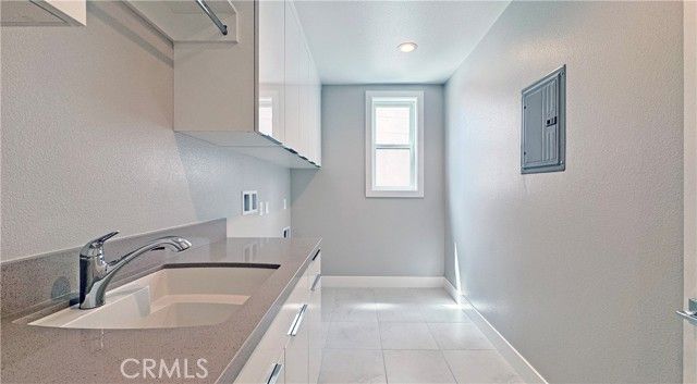 217 Stage, Irvine, CA 92618