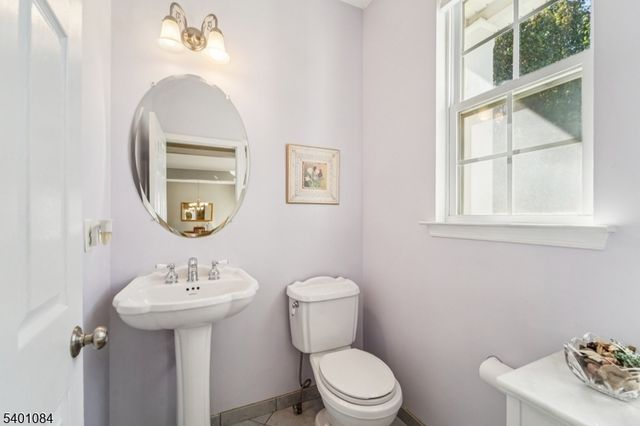 205 Winding Hill Dr, Mount Olive Twp., NJ 07840