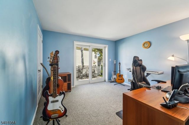 205 Winding Hill Dr, Mount Olive Twp., NJ 07840