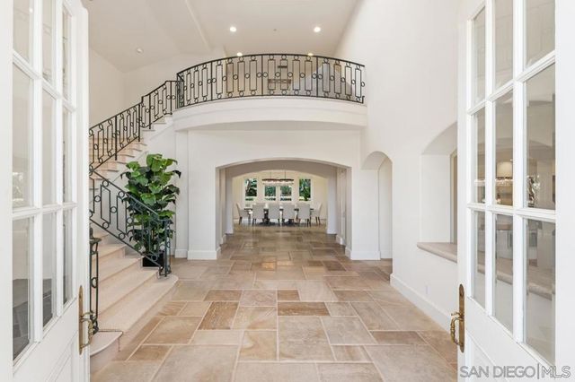 16429 Avenida de los Olivos, Rancho Santa Fe, CA 92067