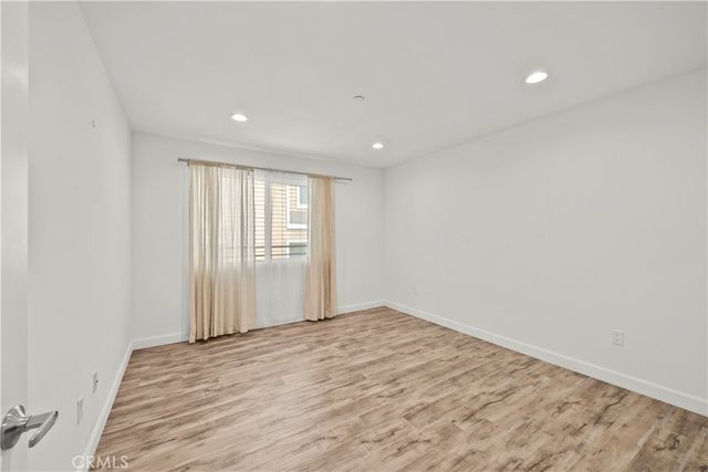 9104 Burnet, North Hills, CA 91343