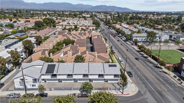 9104 Burnet, North Hills, CA 91343
