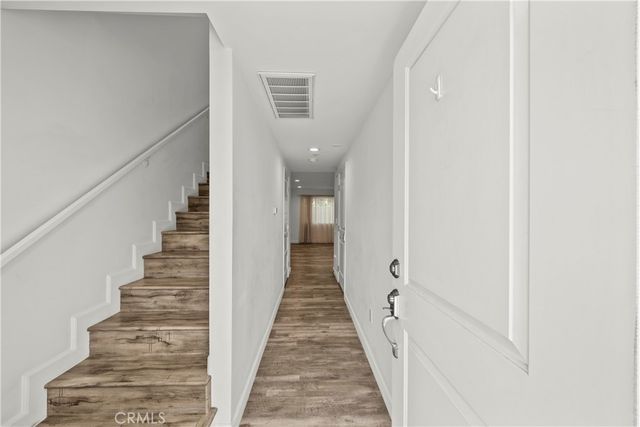 9104 Burnet, North Hills, CA 91343