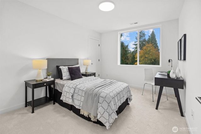 12011 36th Avenue NE, Seattle, WA 98125