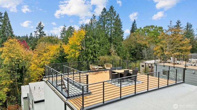 12011 36th Avenue NE, Seattle, WA 98125