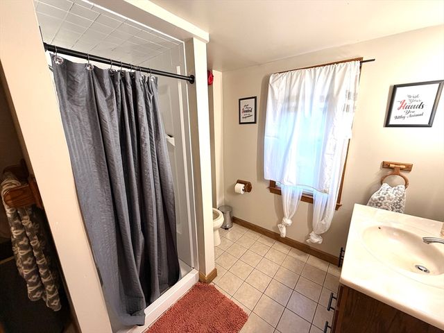 75 Lincoln St 75, Waltham, MA 02451