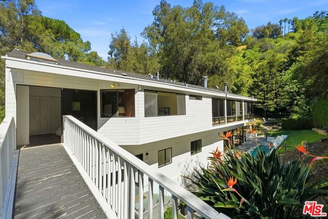 2350 Benedict Canyon Drive, Beverly Hills, CA 90210
