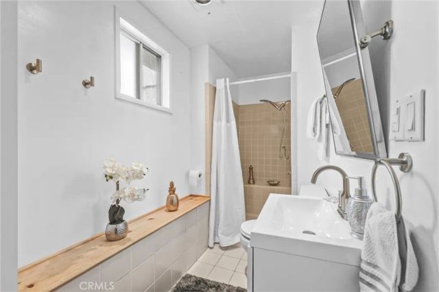 1909 Eden Avenue, Glendale, CA 91206