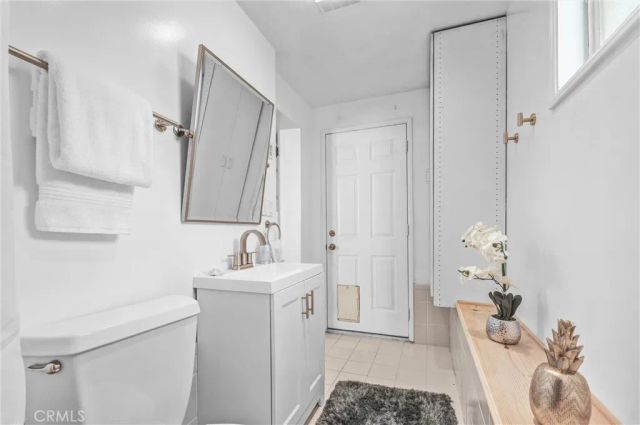 1909 Eden Avenue, Glendale, CA 91206