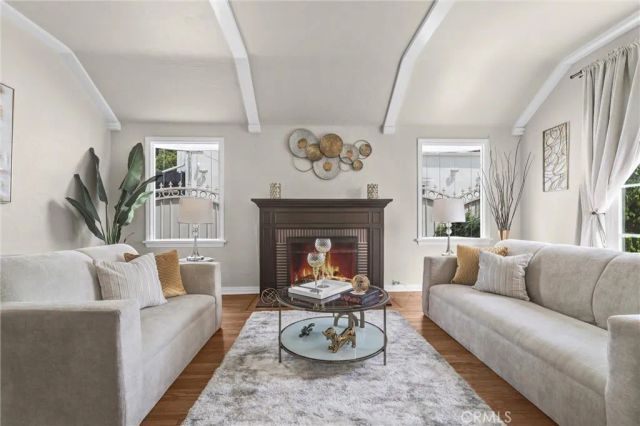 1909 Eden Avenue, Glendale, CA 91206