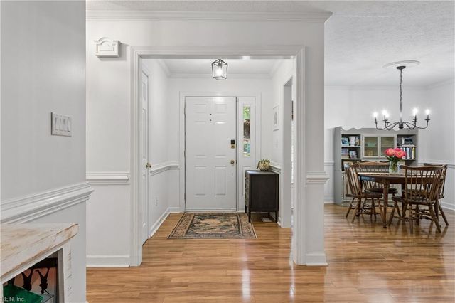 100 Quantico LOOP, Yorktown, VA 23693