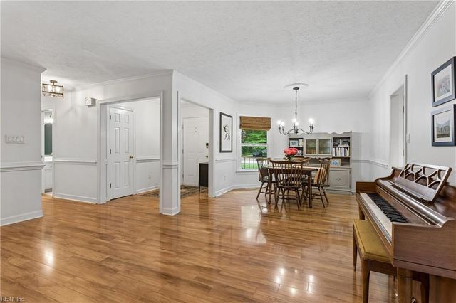 100 Quantico LOOP, Yorktown, VA 23693