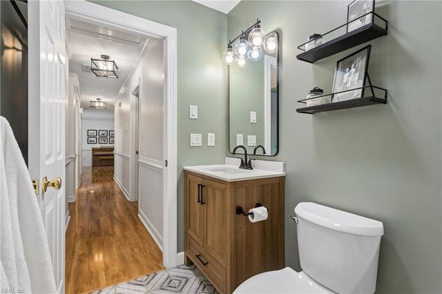 100 Quantico LOOP, Yorktown, VA 23693