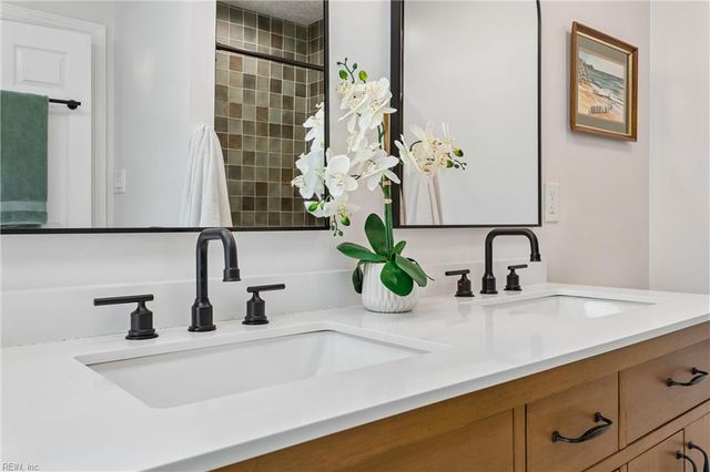 100 Quantico LOOP, Yorktown, VA 23693