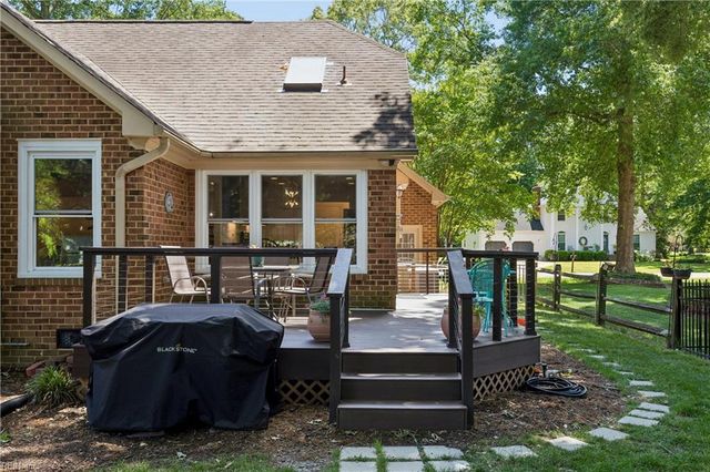 100 Quantico LOOP, Yorktown, VA 23693