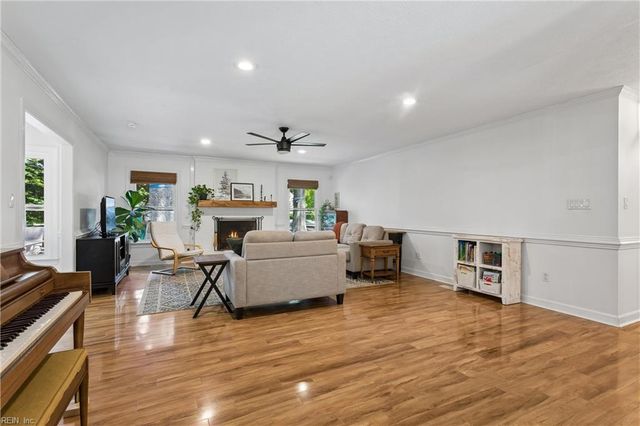 100 Quantico LOOP, Yorktown, VA 23693