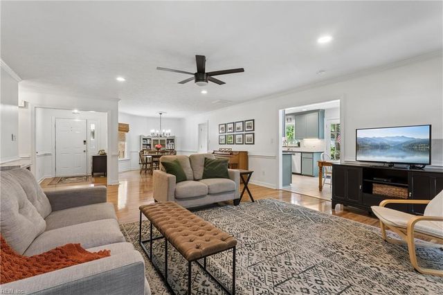 100 Quantico LOOP, Yorktown, VA 23693