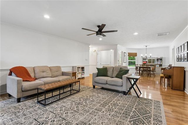 100 Quantico LOOP, Yorktown, VA 23693