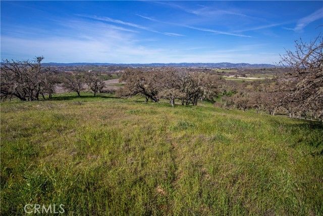 930 Windwood Road, Paso Robles, CA 93446