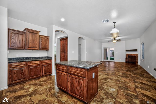 2523 S 41 Way, Yuma, AZ 85364