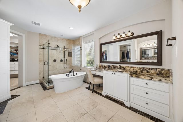 1360 Chippendale Road, Houston, TX 77018