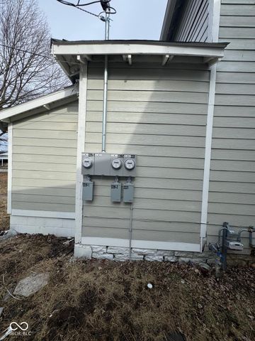 2219 Fletcher Street, Anderson, IN 46016