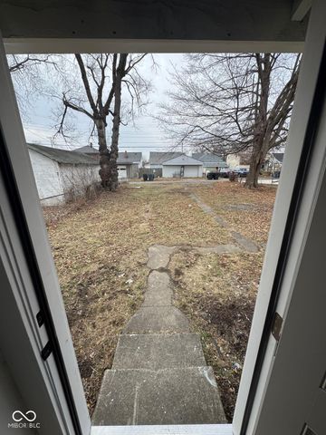 2219 Fletcher Street, Anderson, IN 46016