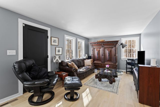 430 Sand Hill Road, Peterborough, NH 03458