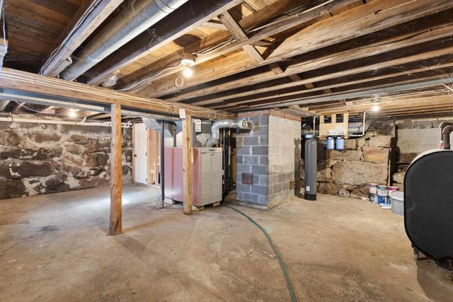 430 Sand Hill Road, Peterborough, NH 03458