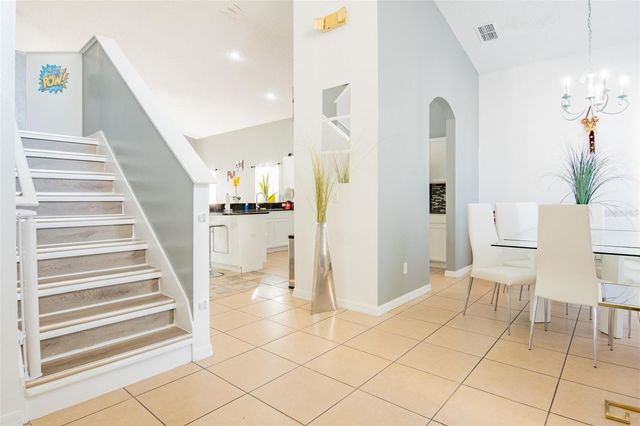 865 BLOOMINGDALE DRIVE, Davenport, FL 33897