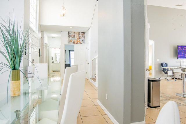 865 BLOOMINGDALE DRIVE, Davenport, FL 33897