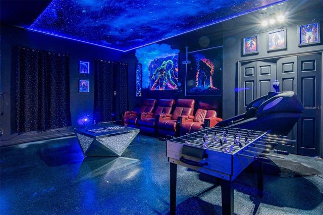 865 BLOOMINGDALE DRIVE, Davenport, FL 33897