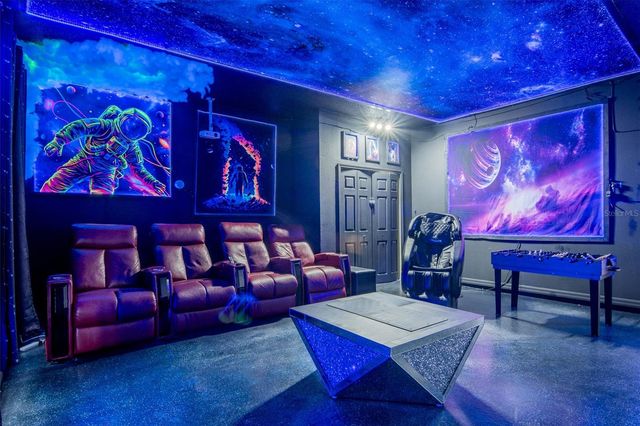 865 BLOOMINGDALE DRIVE, Davenport, FL 33897