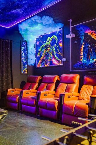 865 BLOOMINGDALE DRIVE, Davenport, FL 33897