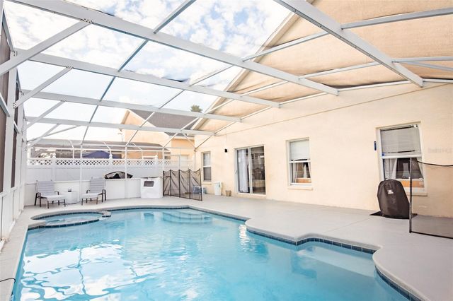 865 BLOOMINGDALE DRIVE, Davenport, FL 33897