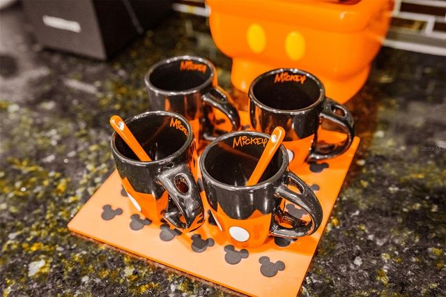 865 BLOOMINGDALE DRIVE, Davenport, FL 33897