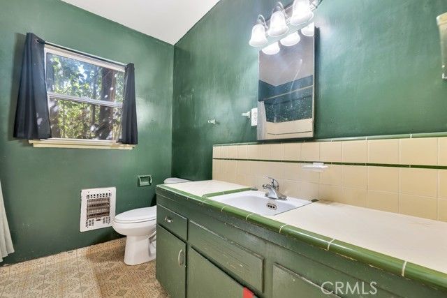 7725 Owensmouth, Canoga Park (los Angeles), CA 91304