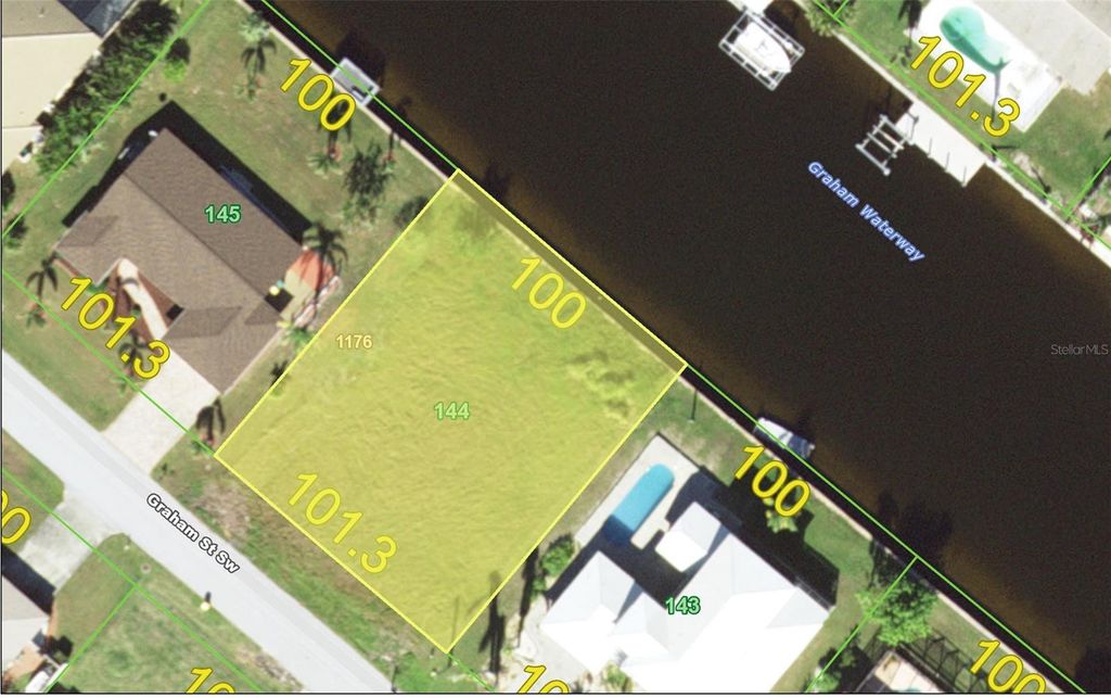 122 GRAHAM STREET SW, Port Charlotte, FL 33952