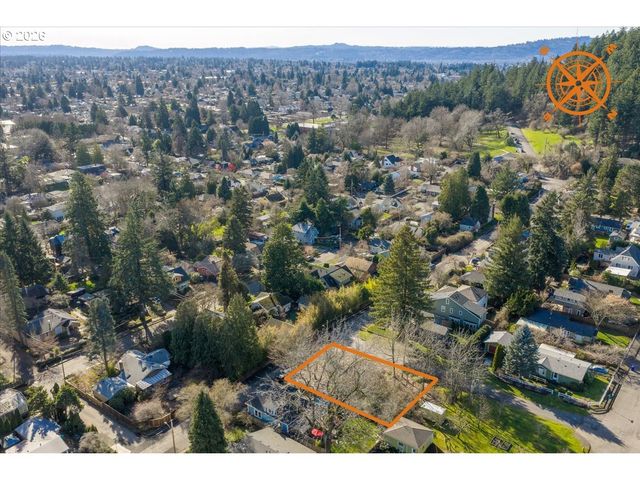 Se 74TH Ave 6, Portland, OR 97215