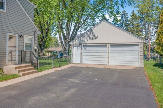 2105 Quartz Lane, Eagan, MN 55122