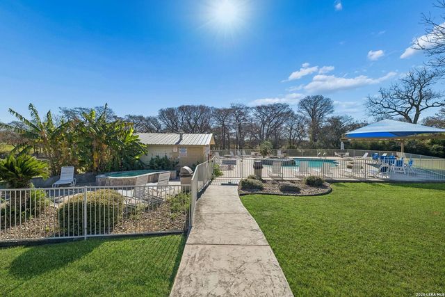 730 E Mather St Unit H302, New Braunfels, TX 78130