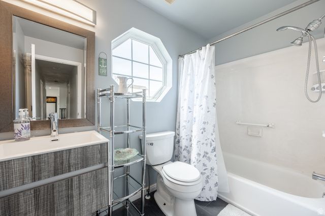 1022 E 450 S, Pleasant Grove, UT 84062