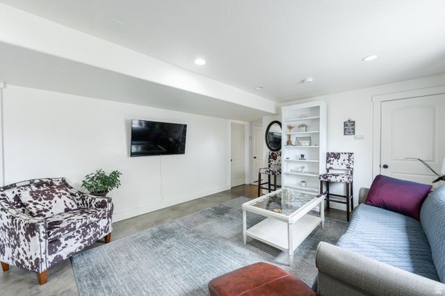 1022 E 450 S, Pleasant Grove, UT 84062