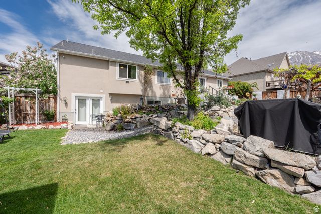 1022 E 450 S, Pleasant Grove, UT 84062