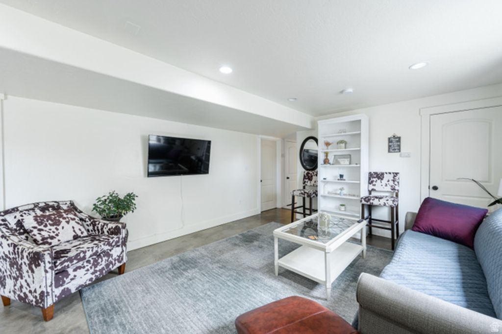Image 25 of property listing at 1022 E 450 S, Pleasant Grove, UT 84062