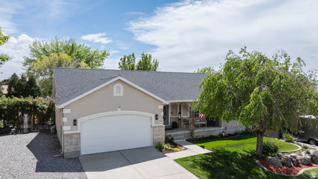 Image 32 of property listing at 1022 E 450 S, Pleasant Grove, UT 84062