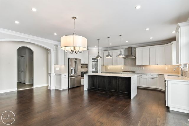 60749 Forest Creek Drive, Washington, MI 48094